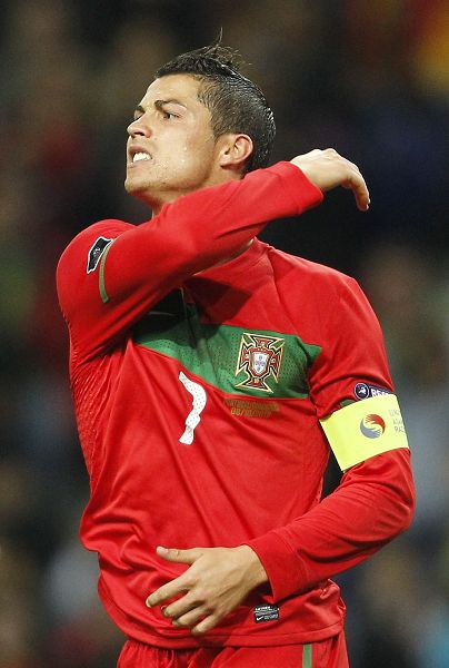 职业圈热议s1mple加盟全球排名66战队,如果给二三线战队一个GOAT