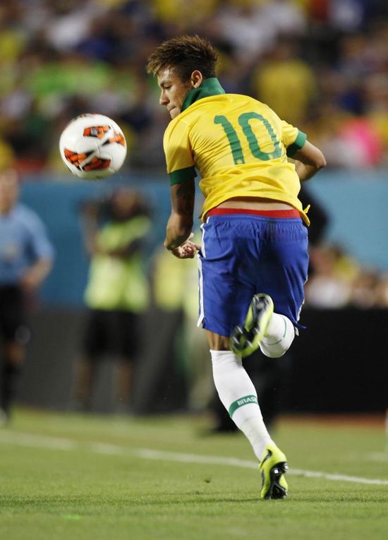 6-3！2-1！疯狂一夜，巴黎奇迹夺冠，皇马晋级决赛，C罗两连败