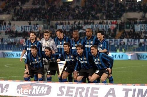 大胜25分抡圆了，湖人做对4件事，一人适合打替补，一人是风向标